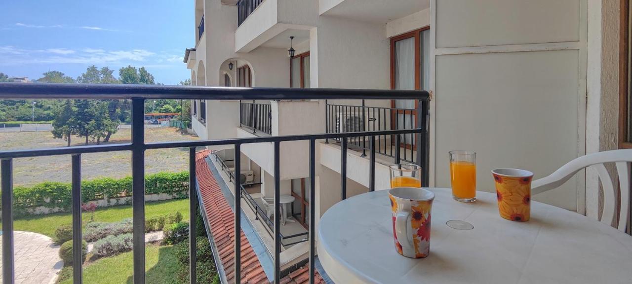 Chateau Del Mar Holiday Apartments Sunny Beach Dış mekan fotoğraf